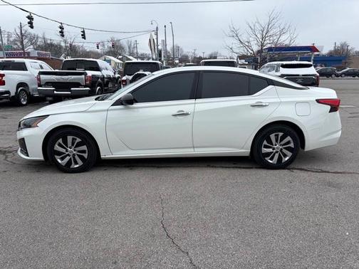 2024 Nissan Altima 2.5 S