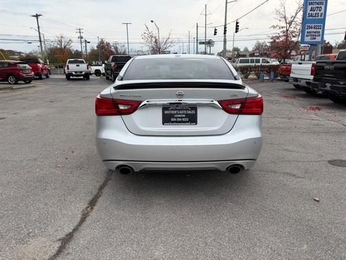 2017 Nissan Maxima 3.5 SR