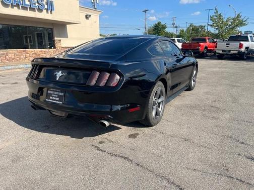 2015 Ford Mustang V6