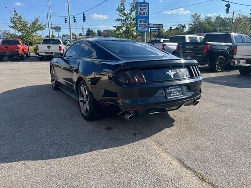 2015 Ford Mustang V6