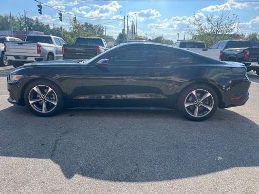 2015 Ford Mustang V6