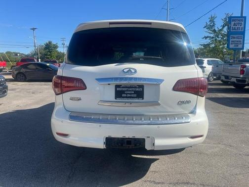 2016 INFINITI QX80 Base