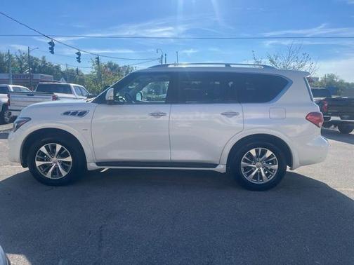 2016 INFINITI QX80 Base