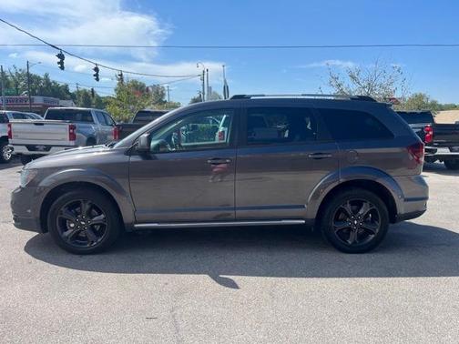 2020 Dodge Journey Crossroad