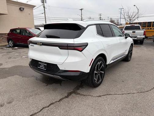 2024 Chevrolet Equinox EV LT
