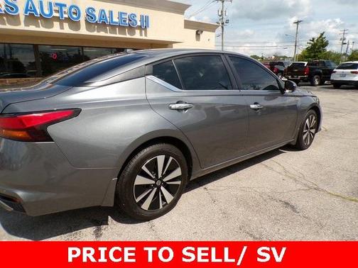 2021 Nissan Altima 2.5 SV