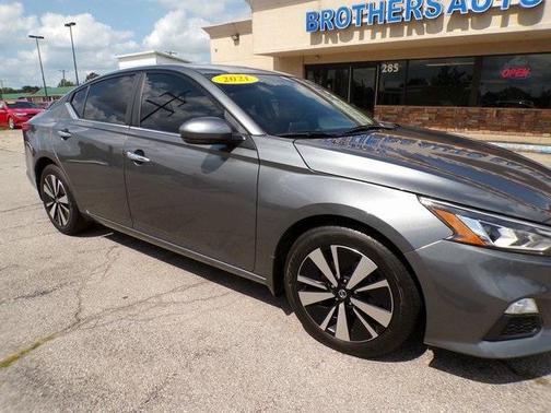 2021 Nissan Altima 2.5 SV