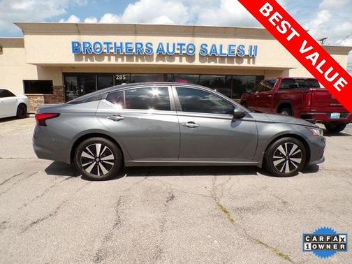 2021 Nissan Altima 2.5 SV