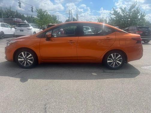 2020 Nissan Versa 1.6 SV