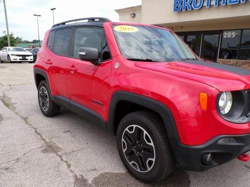 2016 Jeep Renegade Trailhawk