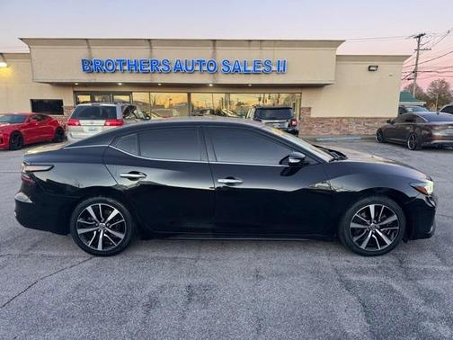 2021 Nissan Maxima SV