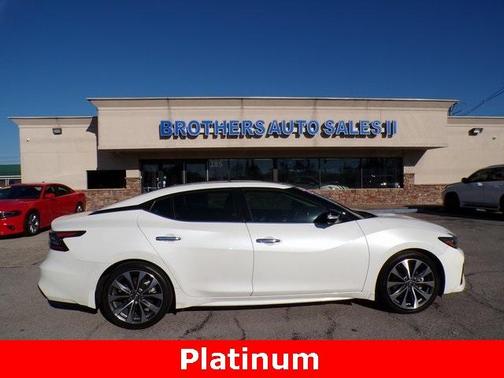 2023 Nissan Maxima Platinum