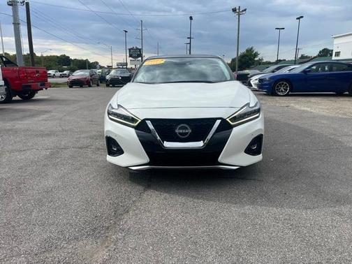 2023 Nissan Maxima Platinum