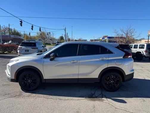 2024 Mitsubishi Eclipse Cross LE