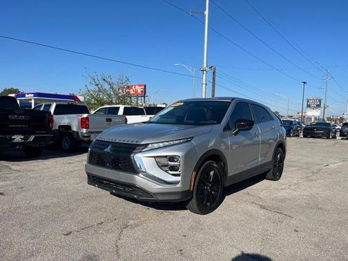 2024 Mitsubishi Eclipse Cross LE