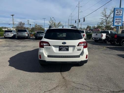 2017 Subaru Outback 2.5i Premium
