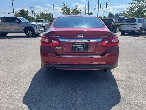 2016 Nissan Altima 3.5 SR