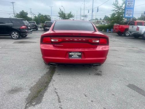 2013 Dodge Charger SE