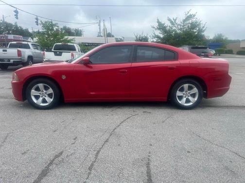 2013 Dodge Charger SE