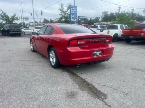 2013 Dodge Charger SE