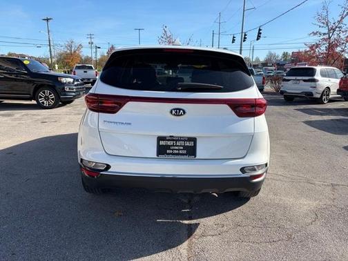 2022 Kia Sportage LX