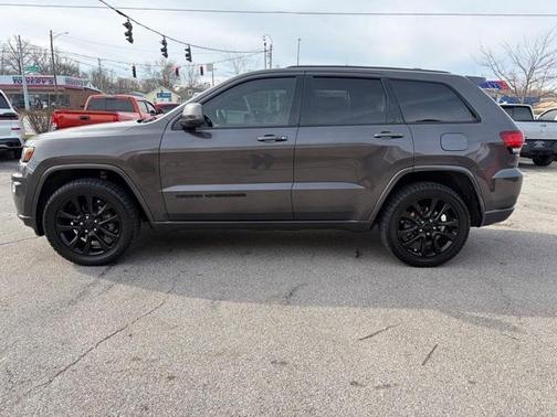 2020 Jeep Grand Cherokee Altitude