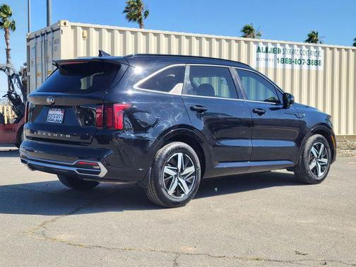 Ebony Black 2021 Kia Sorento S