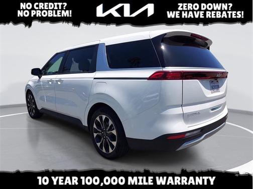 2024 Kia Carnival EX