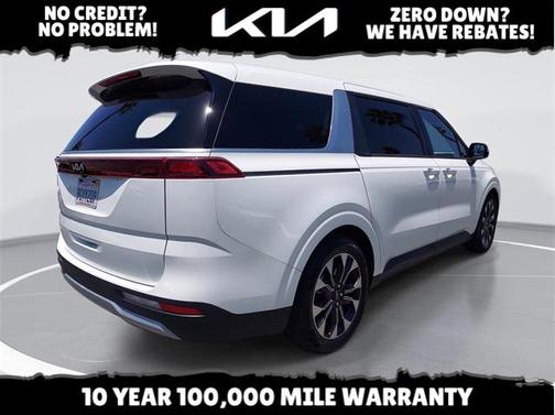 2024 Kia Carnival EX