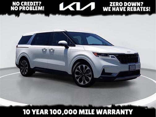 2024 Kia Carnival EX