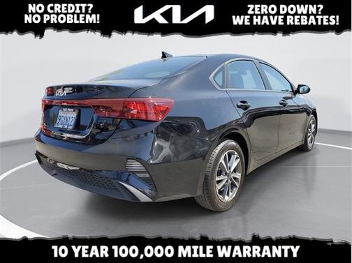 2023 Kia Forte LXS