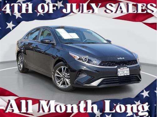 2023 Kia Forte LXS