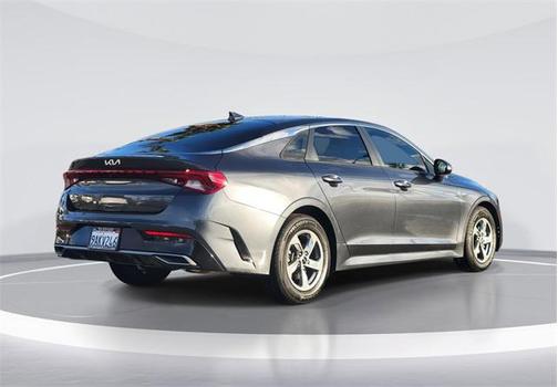 2022 Kia K5 LXS