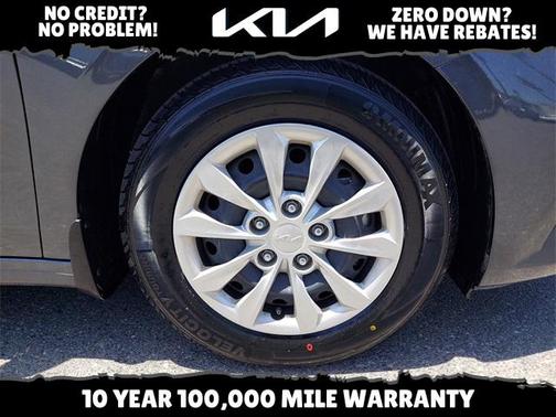 2024 Kia Forte LX