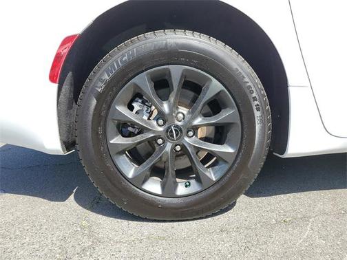 2021 Chrysler Pacifica Limited
