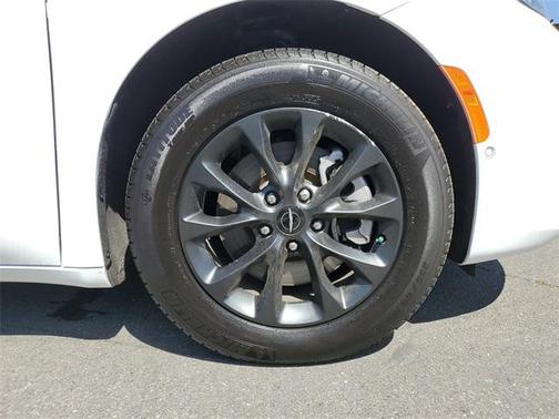 2021 Chrysler Pacifica Limited