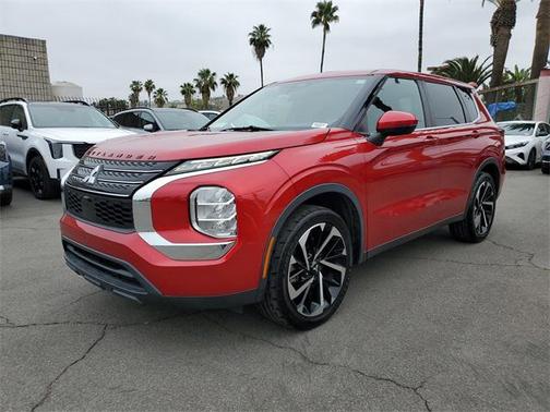 2022 Mitsubishi Outlander ES