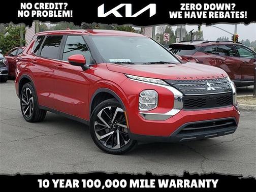 2022 Mitsubishi Outlander ES