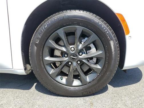 2021 Chrysler Pacifica Limited