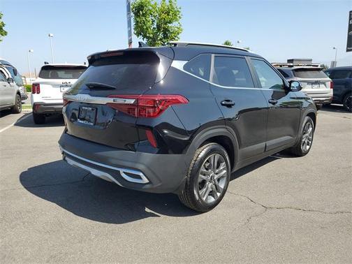 2023 Kia Seltos S
