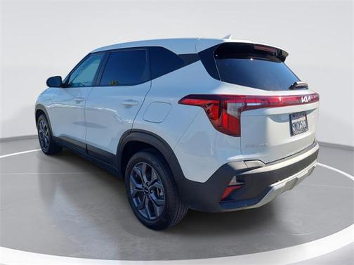 2024 Kia Seltos LX