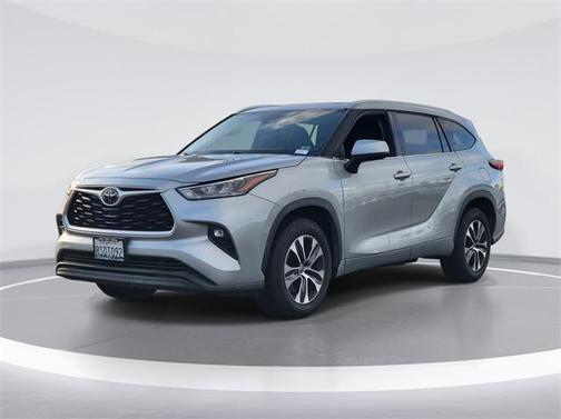 2020 Toyota Highlander XLE