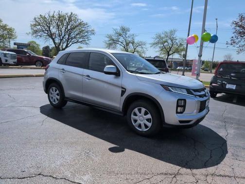 Alloy Silver Metallic 2026 Mitsubishi Outlander Sport