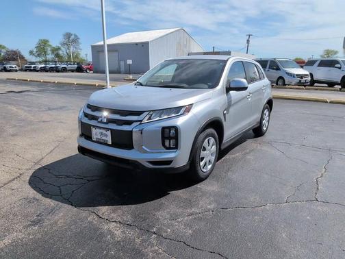 Alloy Silver Metallic 2026 Mitsubishi Outlander Sport