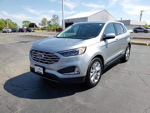 2023 Ford Edge Titanium