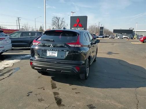 2024 Mitsubishi Eclipse Cross ES