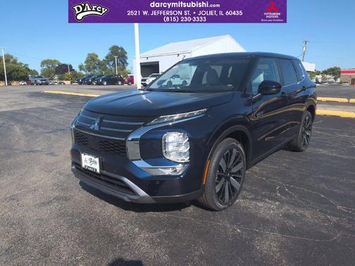 Cosmic Blue 2026 Mitsubishi Outlander SE S-AWC
