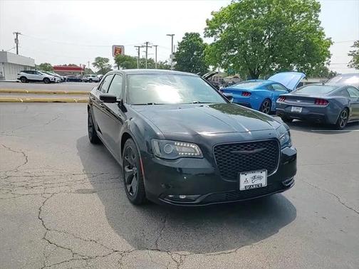 2022 Chrysler 300 S