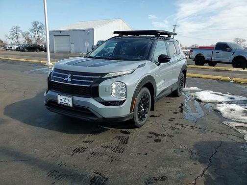 Moonstone 2026 Mitsubishi Outlander Trail Edition 2.5 S-AWC