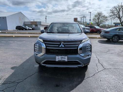 Moonstone 2026 Mitsubishi Outlander SE S-AWC